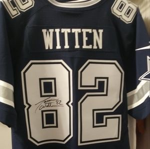 Autographed Dallas Cowboys Jason Witten jersey